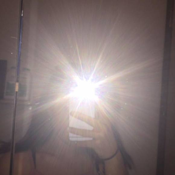 Meet your Posher, Desiray - Picture 1 of 1